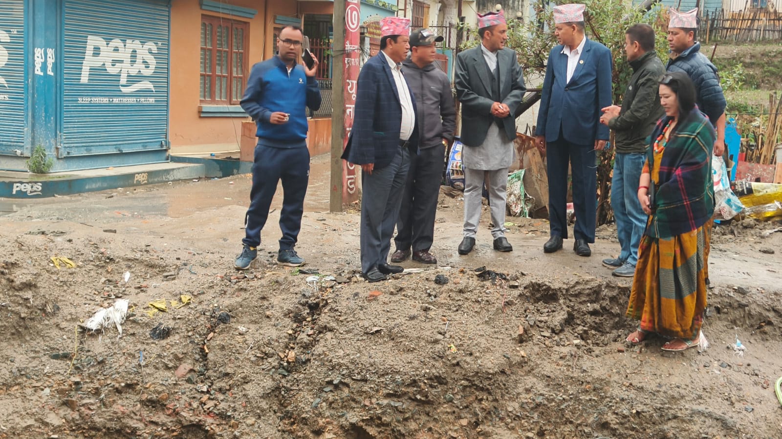 पूर्वाधारमा गति होइन, समन्वय चाहिएको छ : मन्त्रीको दौडधूपमा स्थानीयको  गुनासो